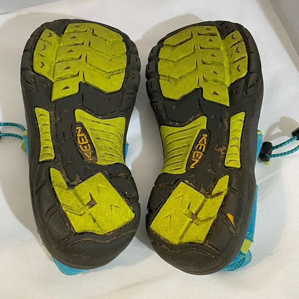 KEEN Newport Youth Aqua Blue / Lime‎ Green Water Sandals YOUTH SIZE 4 hiking
